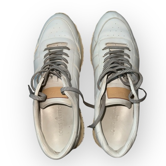 AUTHENTIC Louis Vuitton RUN AWAY LEATHER LOW TRAINERS Sz 7 - Picture 5 of 11